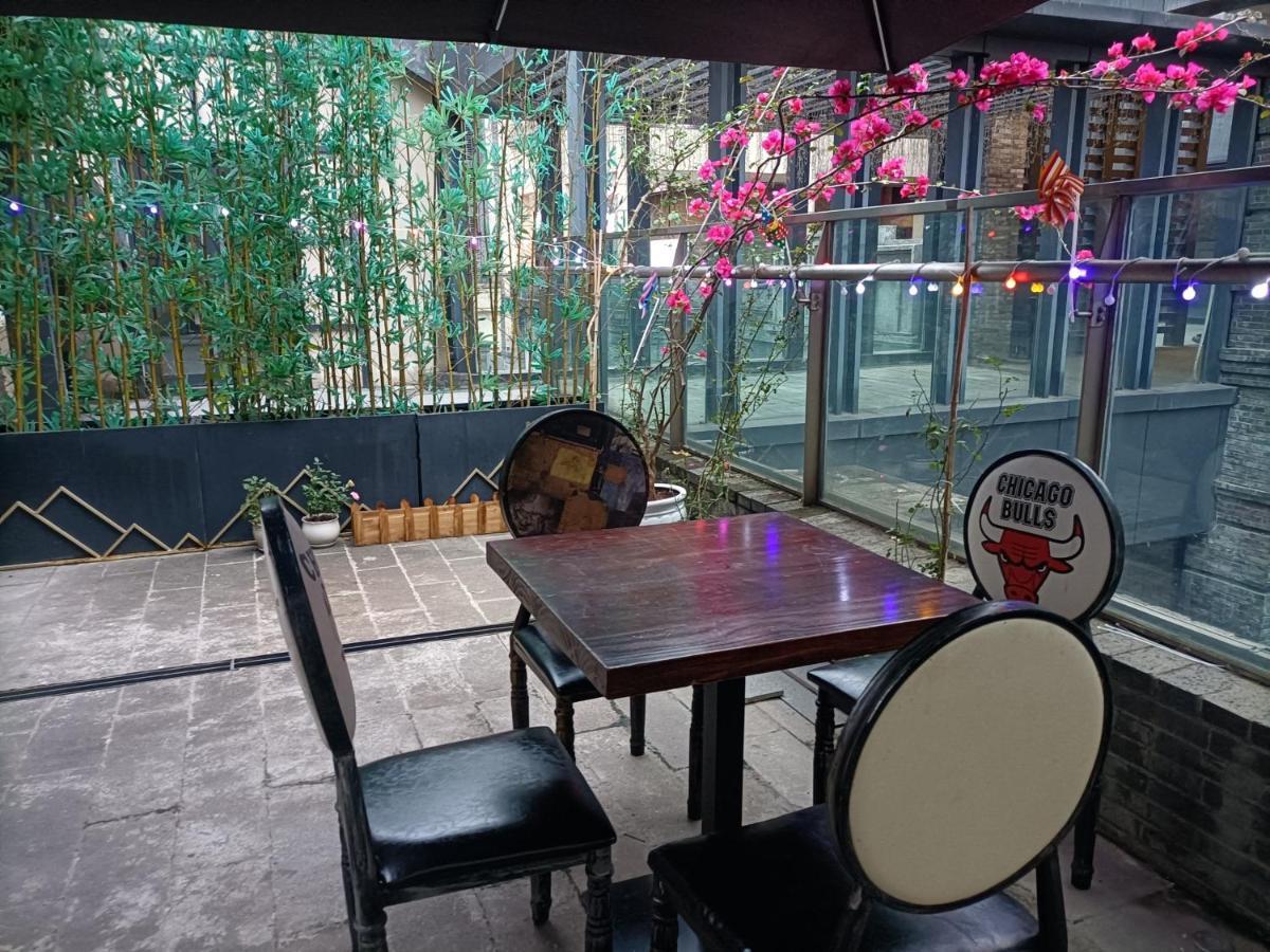 Riverside International Youth Hostel阅江老院青年旅舍 Chongqing Exterior photo